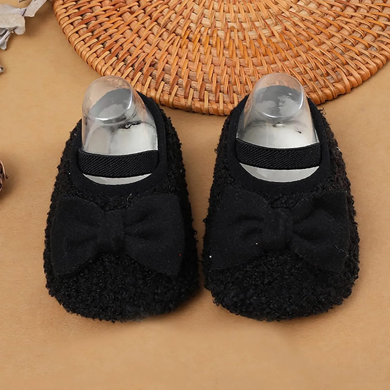 Warm Shoes for Baby Girls and Boys Soft Comfortable Shoes Infant Toddler Bowknot Warming Shoes Boy Slip on Shoe