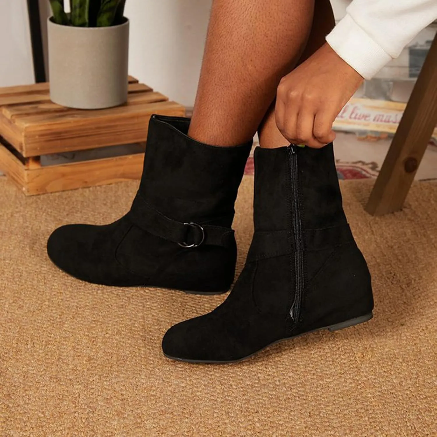 Women Slouchy Ankle Boots Side Zipper Fall Winter Flat Booties Vintage Buckle Suede Short Boot Fashion Winter Bootie