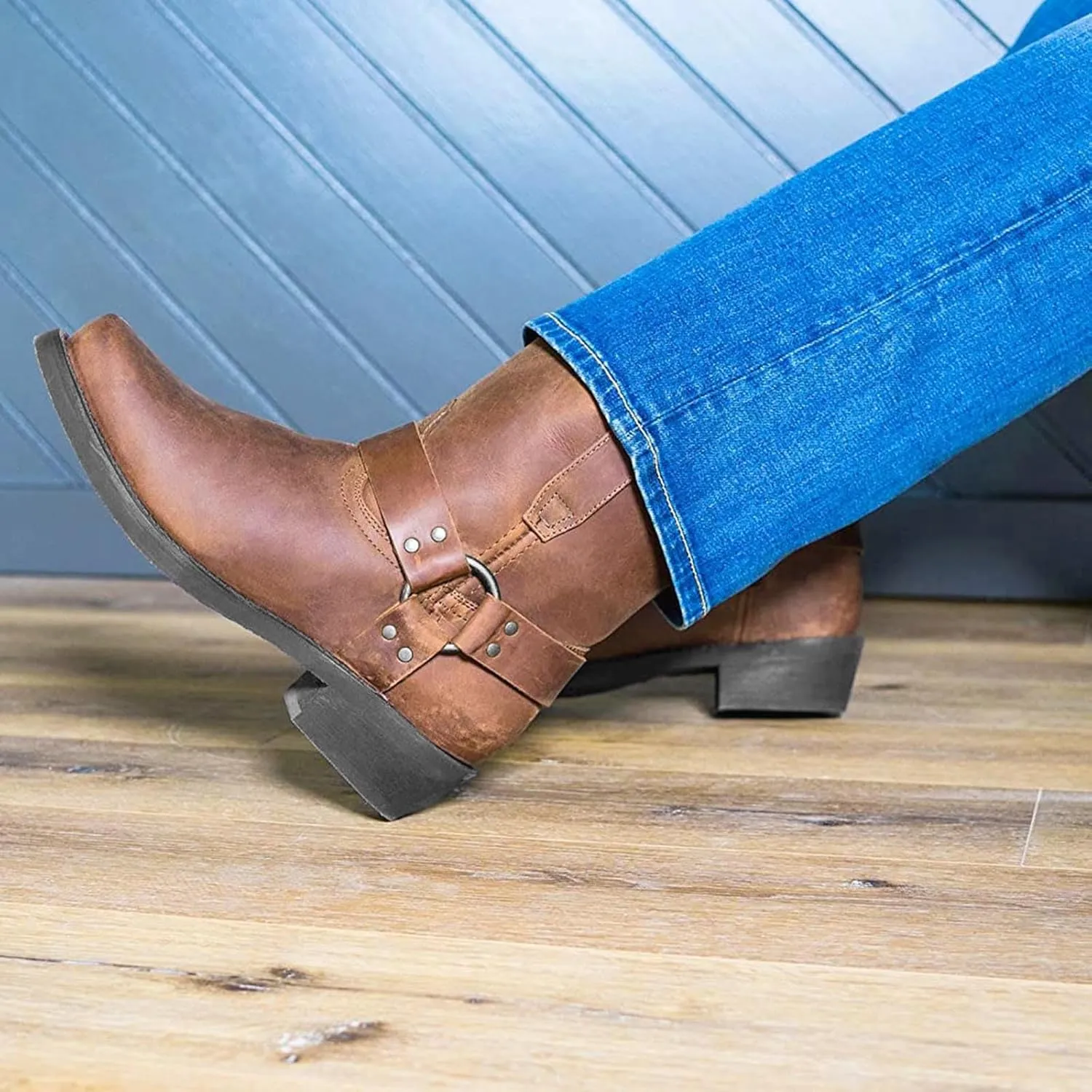 Women's Ankle Boots Vintage Casual Cowboy Boots Chunky Heel Mid-calf Boots Metal Triangle Ankle Buckle Boots with Pull Ring