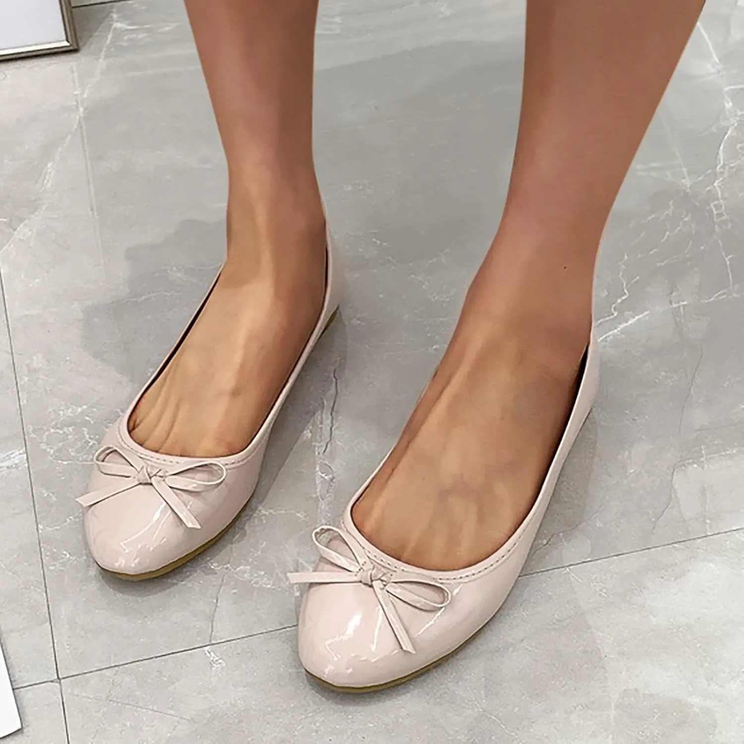 Womens Dress Shoes Flat Women Loafers Comfortable Slip on Non Slip Low Top CasualClosed Back Lightweight Breathable Christmas Sneakers for Women Running Shoes for Women