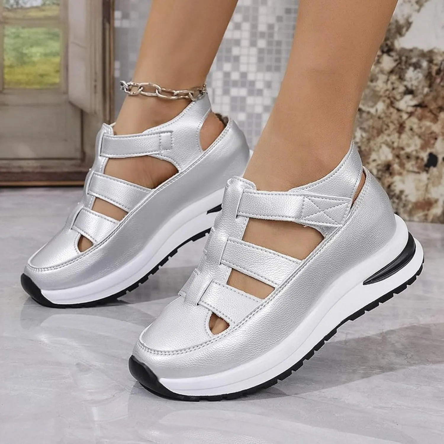Women's Hook and Loop Hollow Thick Soled Sneakers with Toe Cap Solid Color Outer Wear Womens Business Casual Shoes