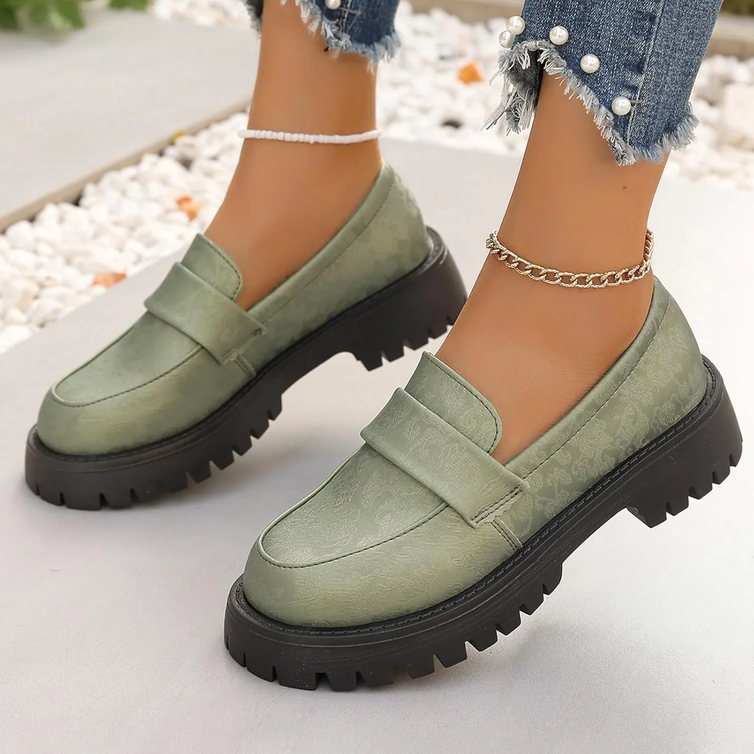 Women's PU Penny Loafers,Lug Sole Slip On Platform Chunky Heel Loafers Shoes Dressy Business Casual Shoes
