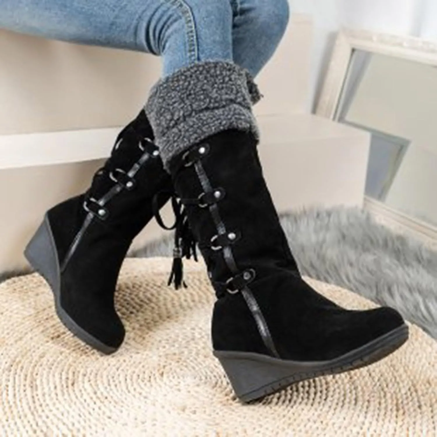 Women's Snow Boots, Mid Calf Warm Insulated Faux Fur Lined Waterproof Lace Up Snow Boots Winter Fuzzy Snow Boots Short Ankle Boot with Fur Lined