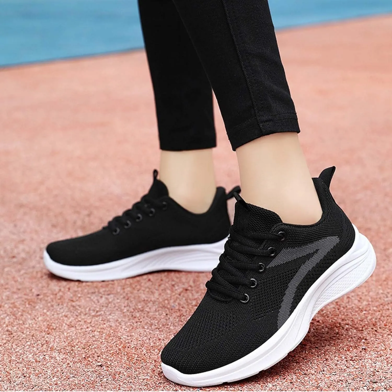 Womens Walking Tennis Shoes Lightweight Soft Sole Non Slip Sports Sneakers Breathable Running Tennis Shoes