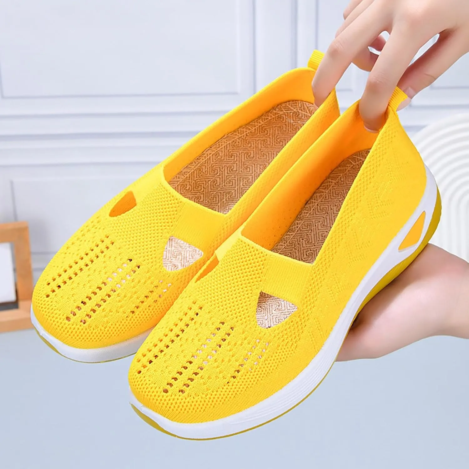 Women's Woven Orthopedic Breathable Soft Shoes Walking Shoes Women Walking Casual Tennis Shoes Fashion Sneakers 2025 Slip On Tennis Shoe Loafers Shoe